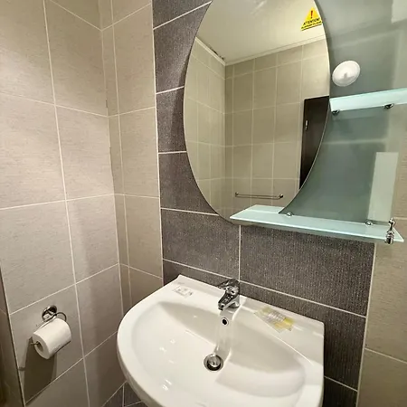Hotel Amaris 3*